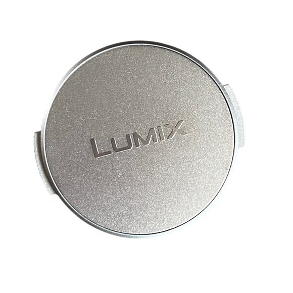 Panasonic OEM Lumix Digital Camera 43mm Front Lens Cap Silver - Picture 2 of 3